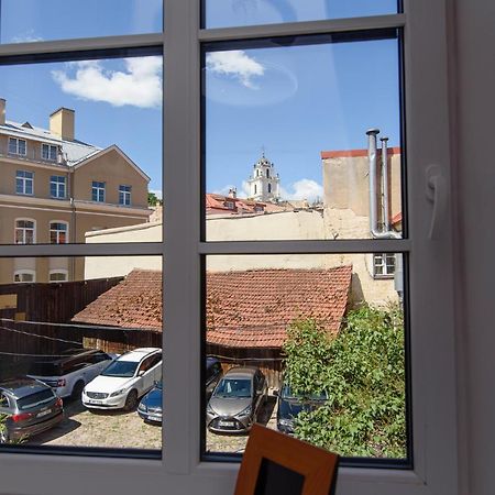 Welcoming Studio In Historic Vilnius With Free Parking By Urban Rent Apartment Ngoại thất bức ảnh