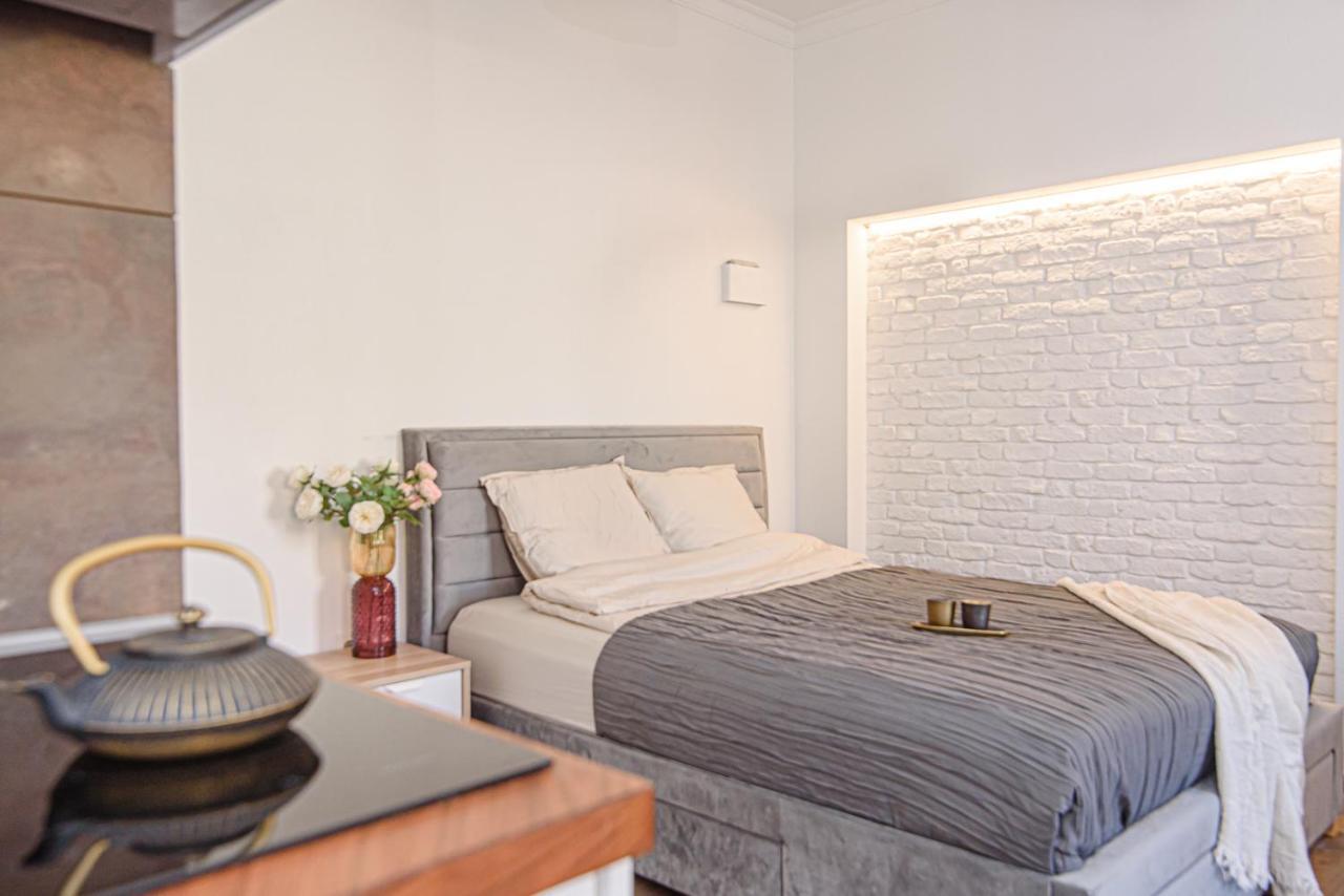 Welcoming Studio In Historic Vilnius With Free Parking By Urban Rent Apartment Ngoại thất bức ảnh