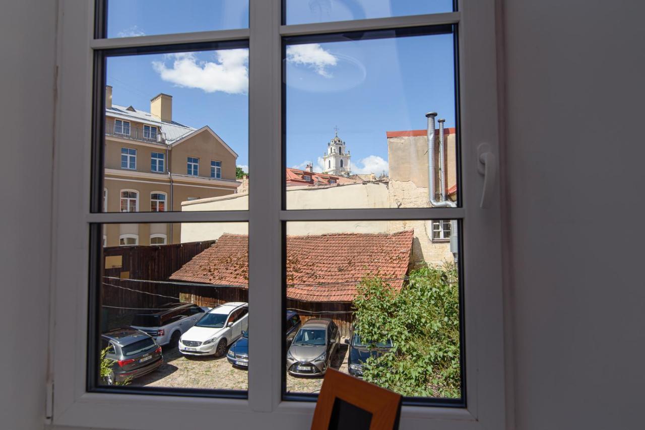 Welcoming Studio In Historic Vilnius With Free Parking By Urban Rent Apartment Ngoại thất bức ảnh