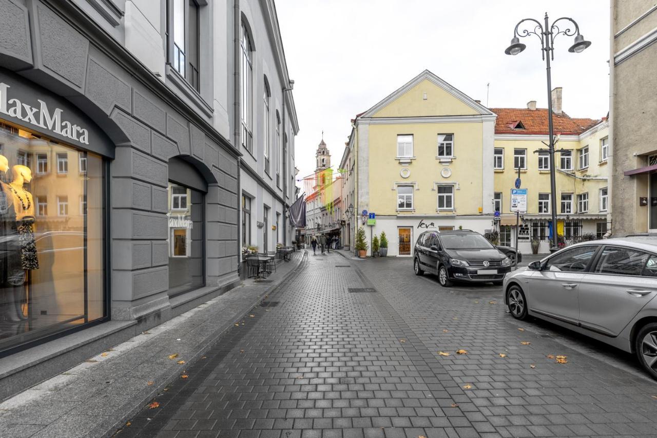 Welcoming Studio In Historic Vilnius With Free Parking By Urban Rent Apartment Ngoại thất bức ảnh